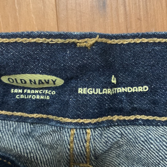 Old navy short bundle - Picture 4 of 7